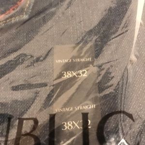 Banana Republic 38x32 Vintage Straight Jeans NWT
